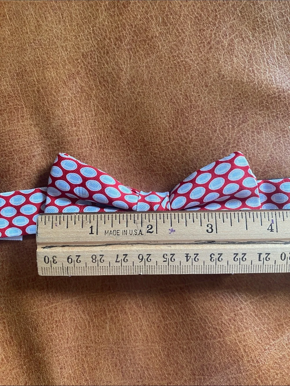Vineyard Vines Simple Football Print Bow Tie 100% Silk